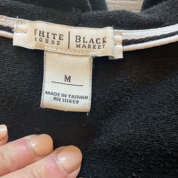 White House Black Market Black Short Sleeve Hoodie/ Coverup - Picture 2 of 9